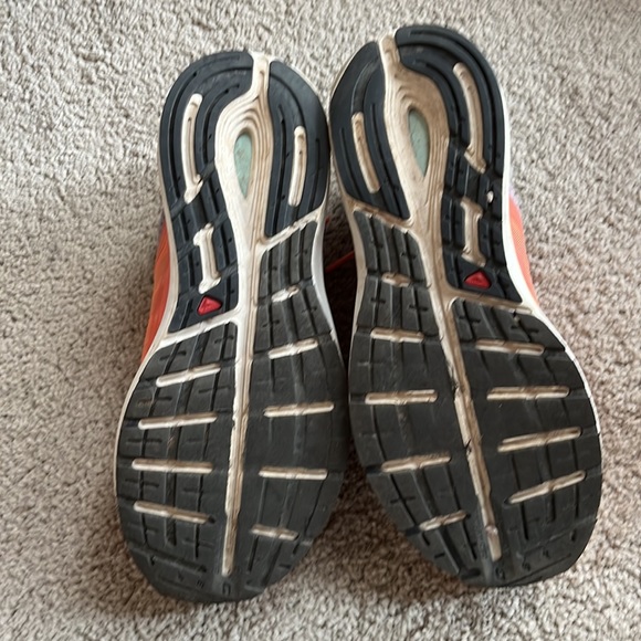 Salomon Sneakers - Picture 4 of 7